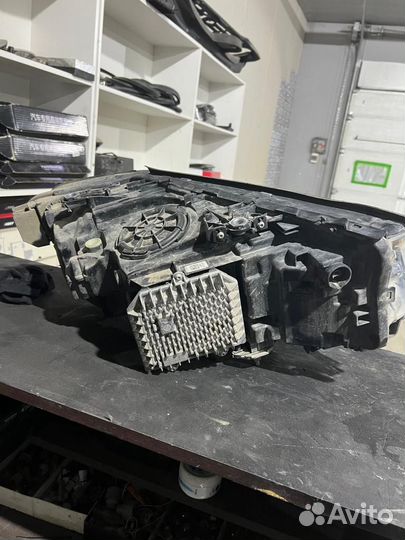 Фары на BMW G30 оригинал