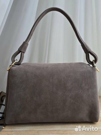 Сумка с ручкой Coccinelle замша серая