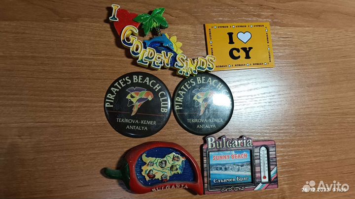 Магниты на холодильник