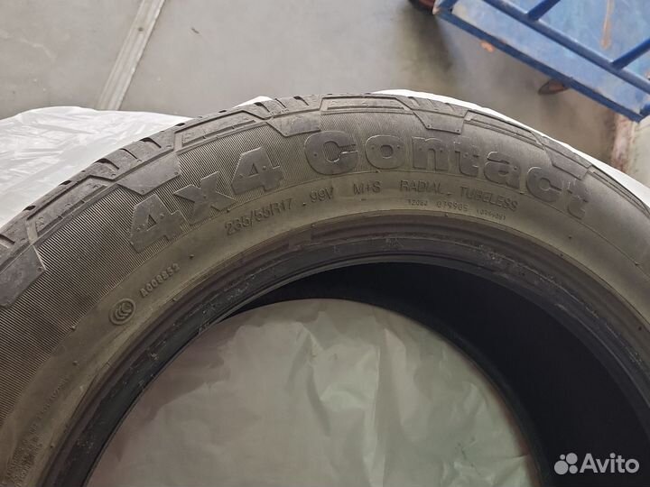 Continental Conti4x4Contact 235/55 R17