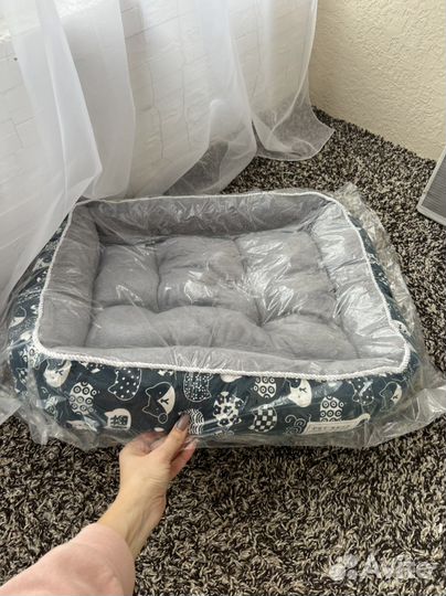 Домик лежанка для кошки и собаки новая 60*50