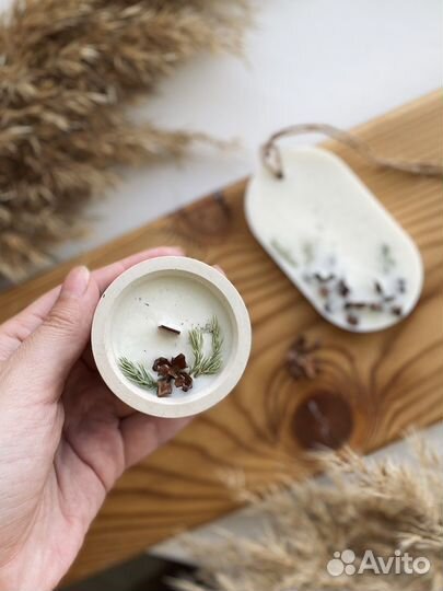 Подарочный набор из соевого воска свеча и саше