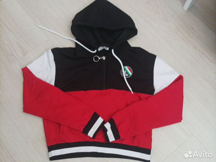 Спортивный костюм для девочки 152