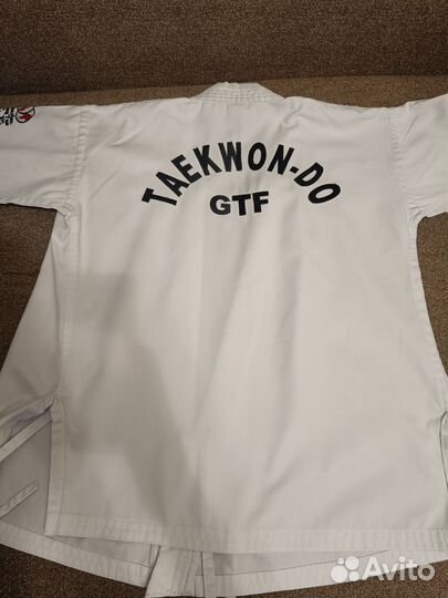 Форма для тхэквондо 140