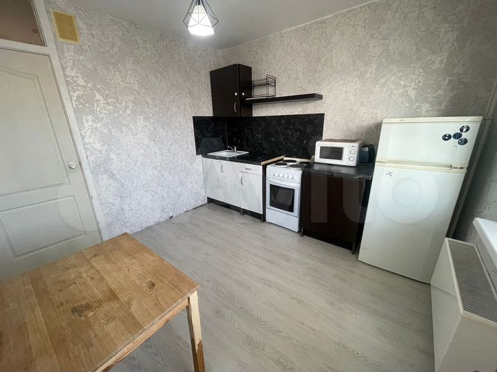 1-к. квартира, 35 м², 10/16 эт.