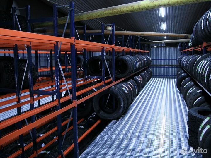 Sunfull Mont-Pro HT782 215/70 R16