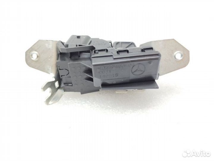 Замок багажника задний Mercedes-Benz Glc-Class