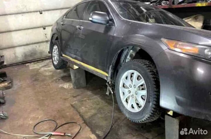 Пороги для Honda Accord 8 2007-2013 (CU1, CU2)