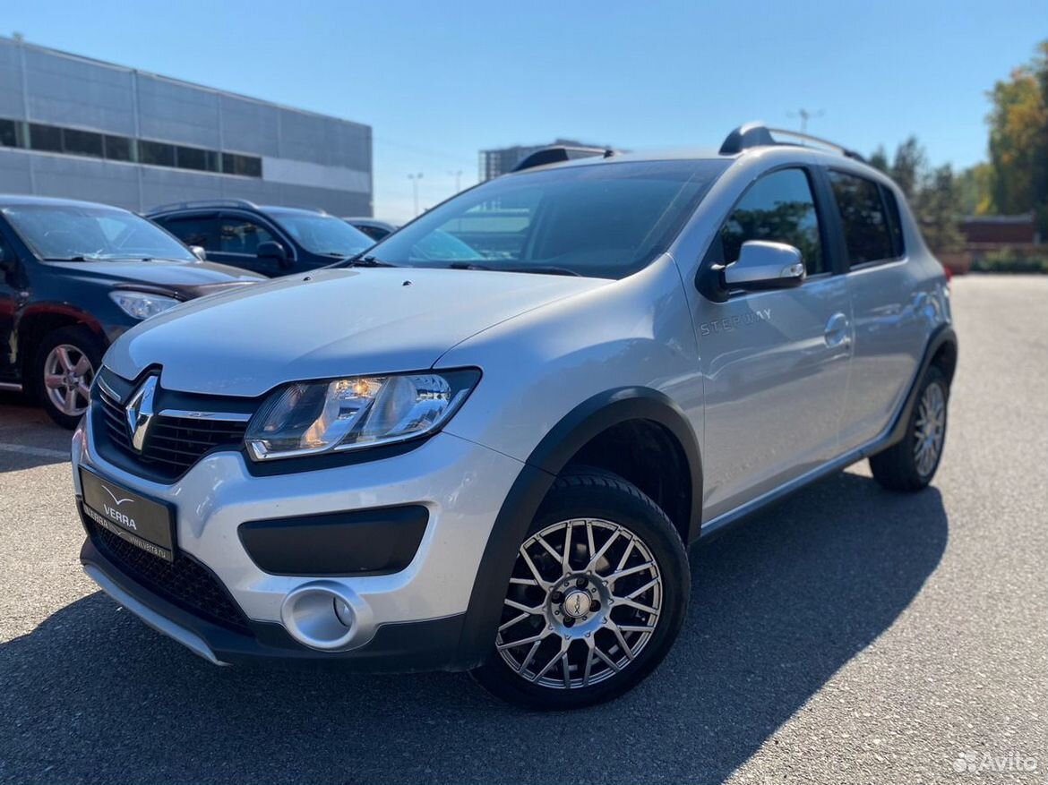 Renault Sandero Stepway 1.6 MT, 2018, 90 930 км