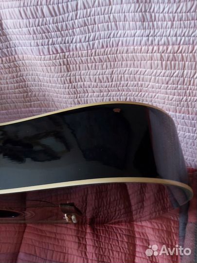 Продаю гитару