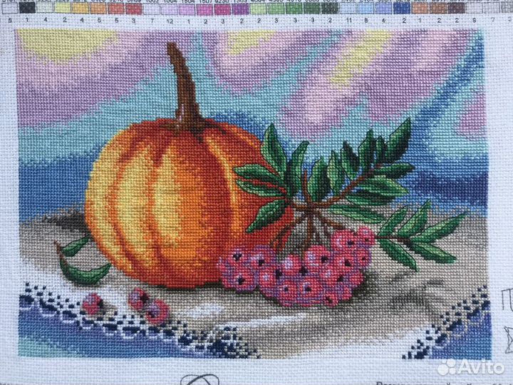 Картина вышитая крестиком