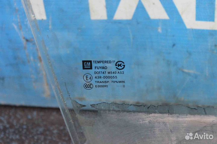Стекло Chevrolet Cruze (Шевроле Круз) J300 9684579