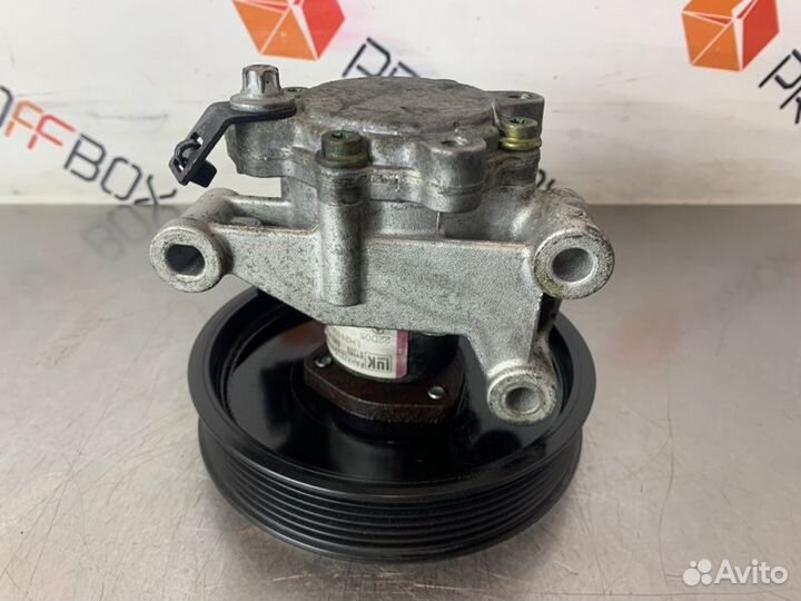 Насос гидроусилителя руля Mercedes C-Class W203