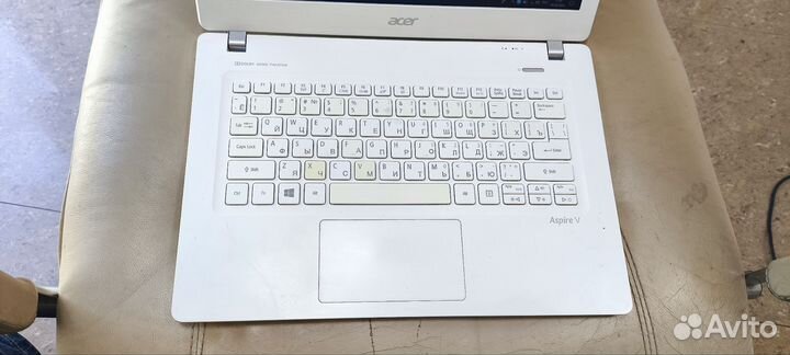 Acer aspire V