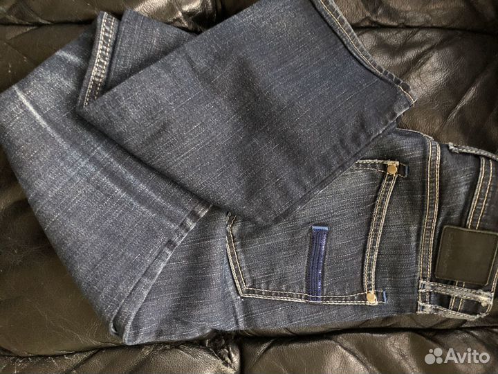 Джинсы Calvin Klein