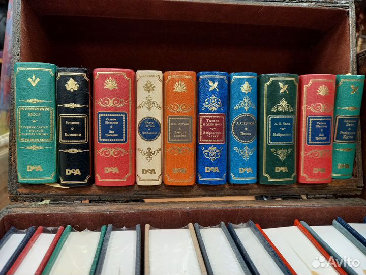 Миниатюрные книги 