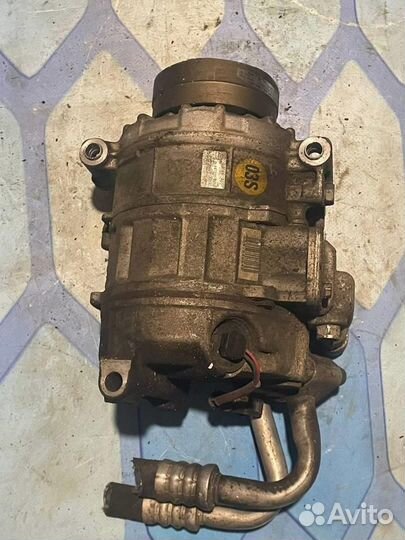 Компрессор кондиционера 4F0260805E