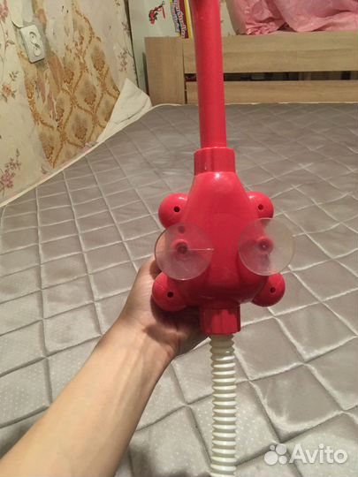 Игрушка для купания на присосках «Львёнка»