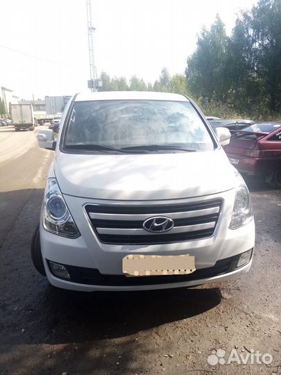 Hyundai Grand Starex 2.5 AT, 2017, 265 000 км