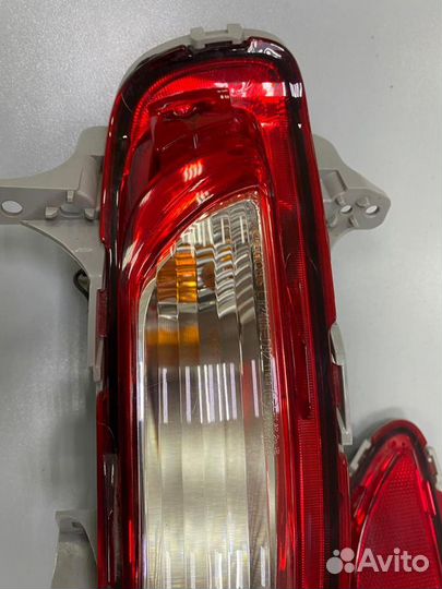 Фонари задние пара Kia Sportage 4 QL