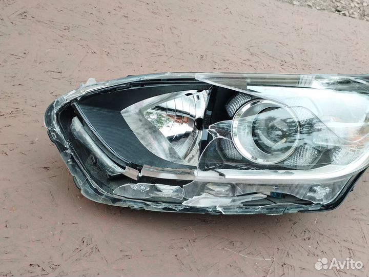 Фара левая Kia Ceed 3 2018 2019 2020 2021