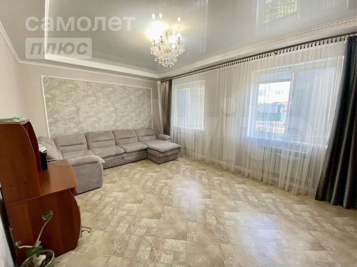 Дом 136,6 м² на участке 8 сот.