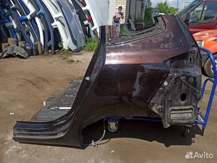 Задняя часть opel zafira c