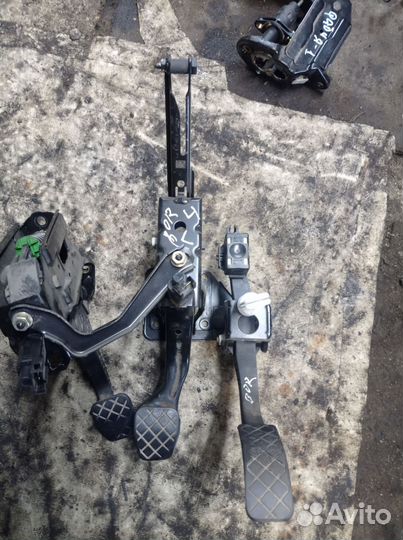 Блок педалей Фольксваген гольф 4