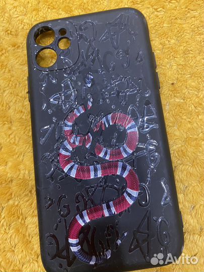 Чехлы на телефон iPhone 11-12
