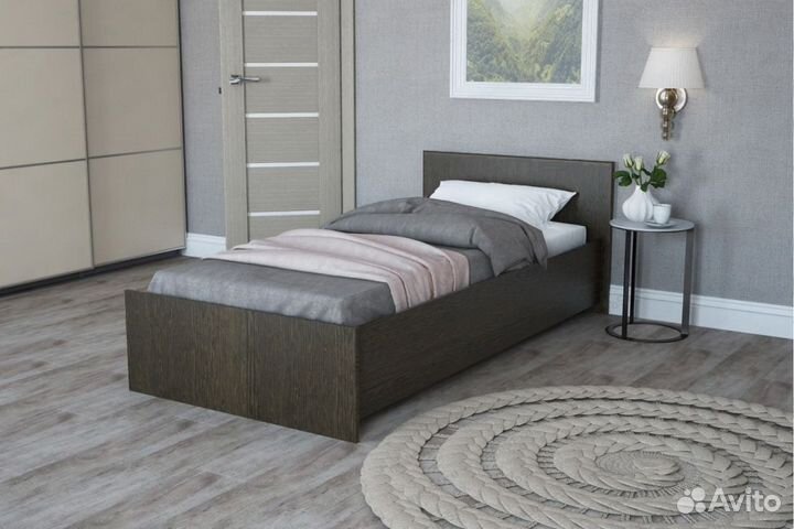 Кровать односпальная с матрасом