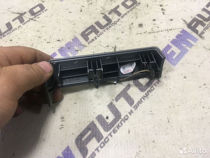 Накладка торпедо левая Опель Вектра Ц