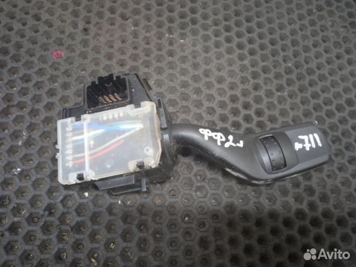 Переключатель подрулевой правый Ford Focus 2 Plus