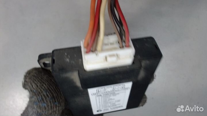 Блок управления прицепного устройства Mitsubishi O