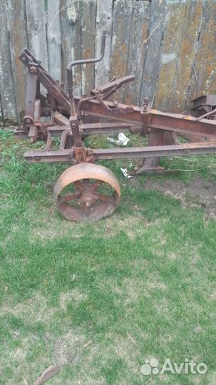 Плуг на лтз Т-40