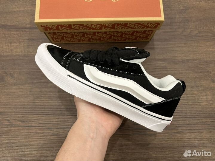 Кеды Vans knu skool
