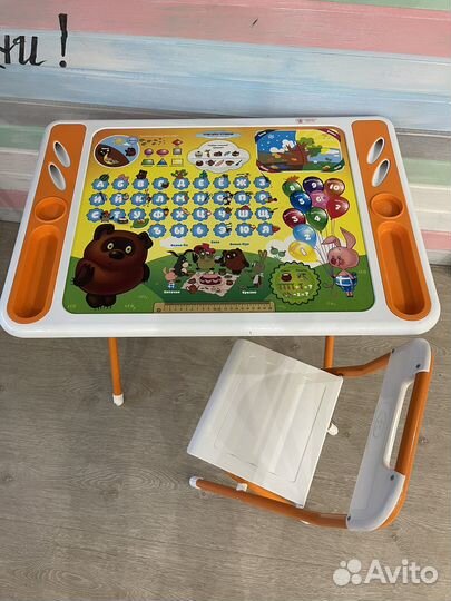 Детский стол и стульчик в очень хорошем состоянии