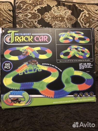 Автомобильный трек со светящейся машинкой