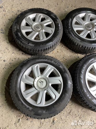 Pirelli Ice Zero 195/65 R15