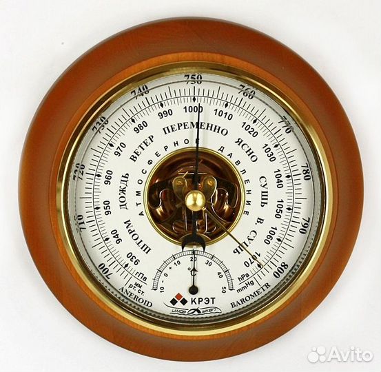 Барометр настенный
