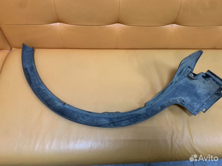 Молдинг крыла Suzuki SX4 77221-80J00