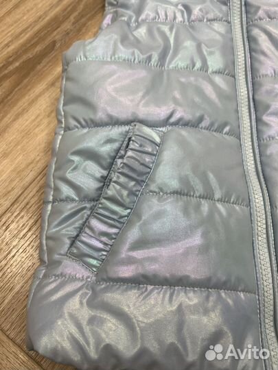 Жилетка для девочки демисезонная