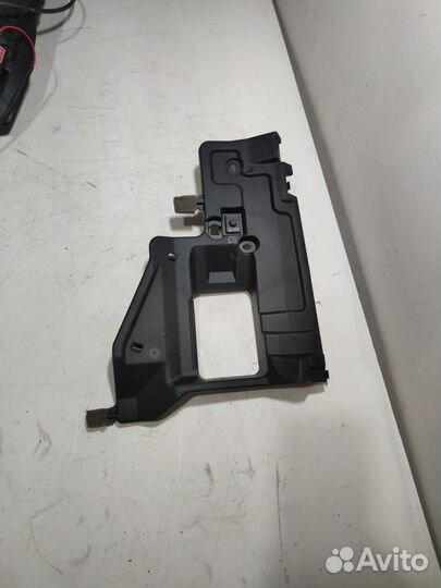 Накладка торпедо под рулем Toyota RAV4 40