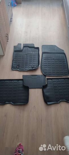 Коврики резиновые для Логан Степвей 2019 год