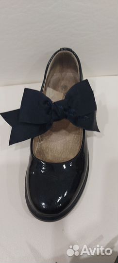 Туфли школьные 32 р