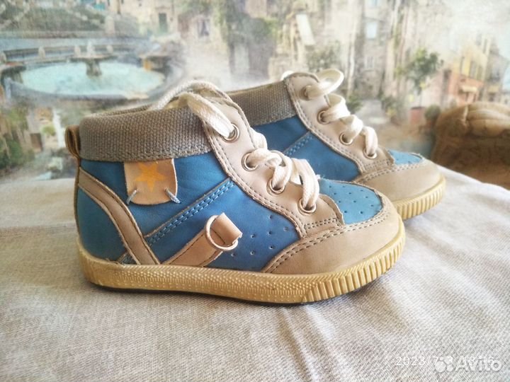 Детская обувь