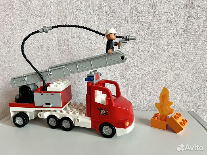 Лего дупло Пожарная станция 4664, 5682