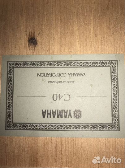 Гитара Yamaha C40
