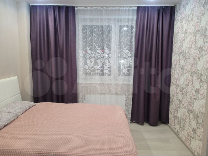 2-к. квартира, 60 м², 3/17 эт.