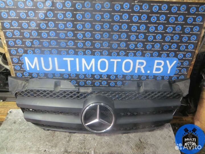 Решетка радиатора mercedes sprinter W906 2.2 CDi