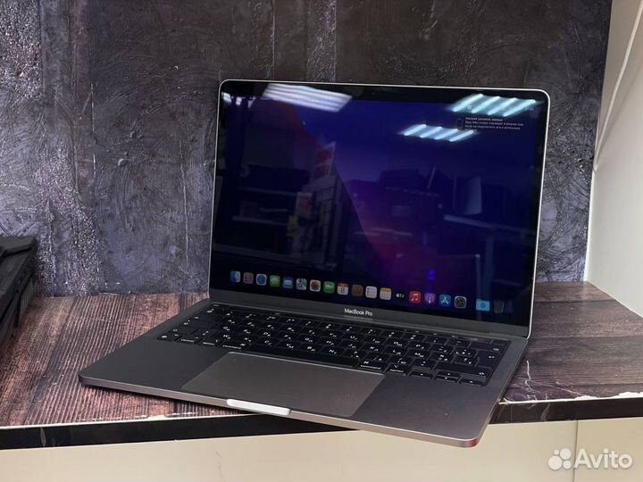 MacBook Pro 13 2022 M2/8/256gb